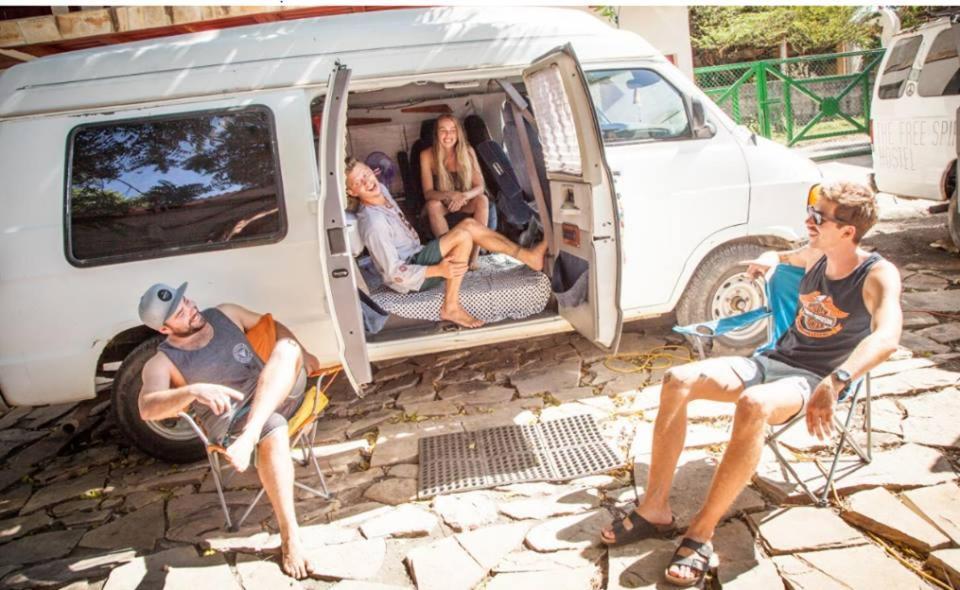 Free Spirit Hostel Transito 外观 照片